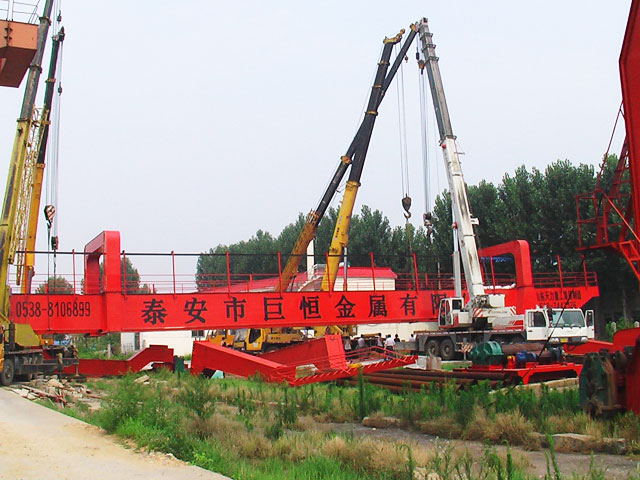 Taian Juheng Metal Gantry Crane Project